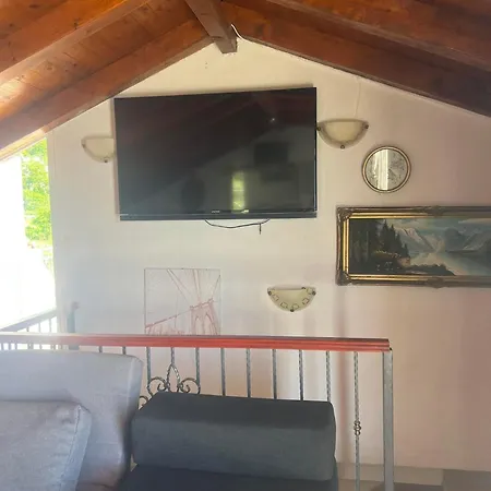 Two Diana With Pool, Sauna, Playground Jesenice (Split-Dalmatia)