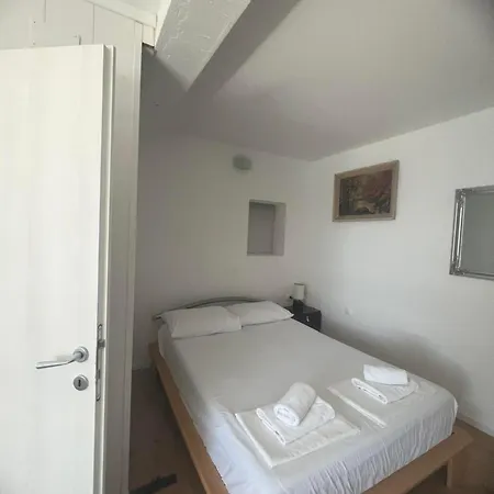 Vila Two Diana With Pool, Sauna, Playground