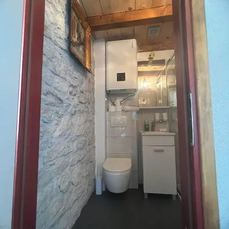 Two Diana With Pool, Sauna, Playground * Jesenice (Split-Dalmatia)